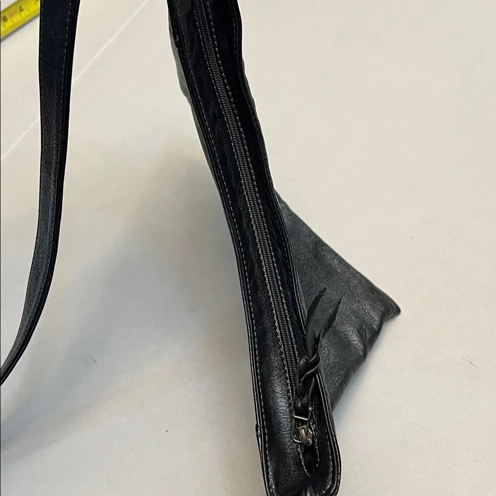 SVEN LEATHER CROSSBODY BAG METALLIC BLACK BERKELEY USA